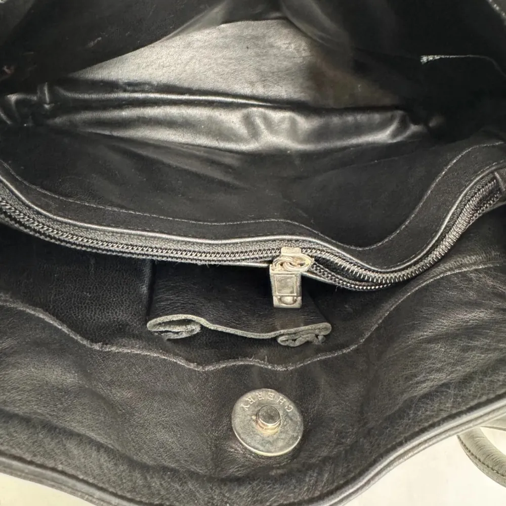 Dolce & Gabbana Black Leather Shoulder Bag - Image 8