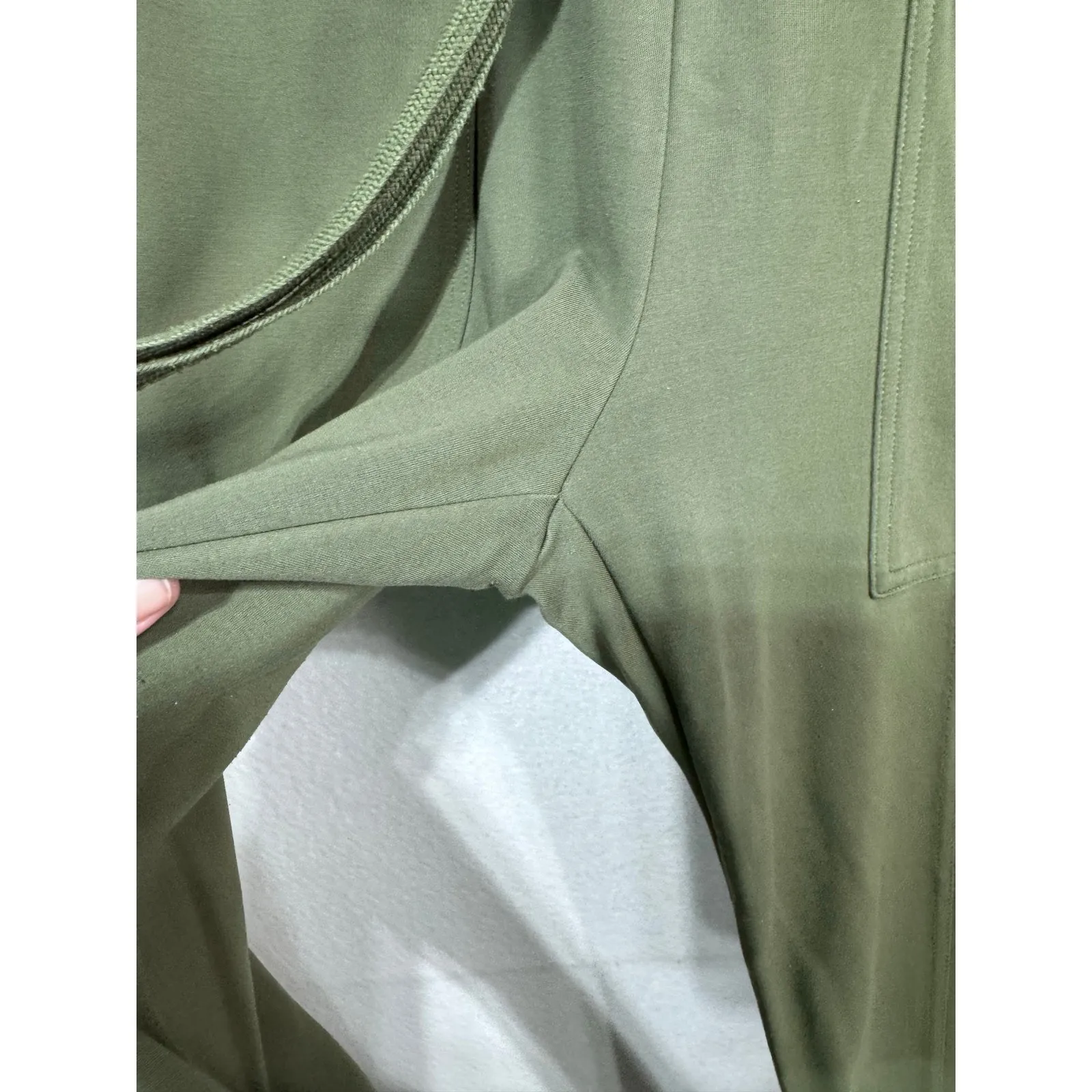 Cabi Green Drawstring Utility Jogger Pants Cropped Pockets Womens Med Athleisure - Image 7