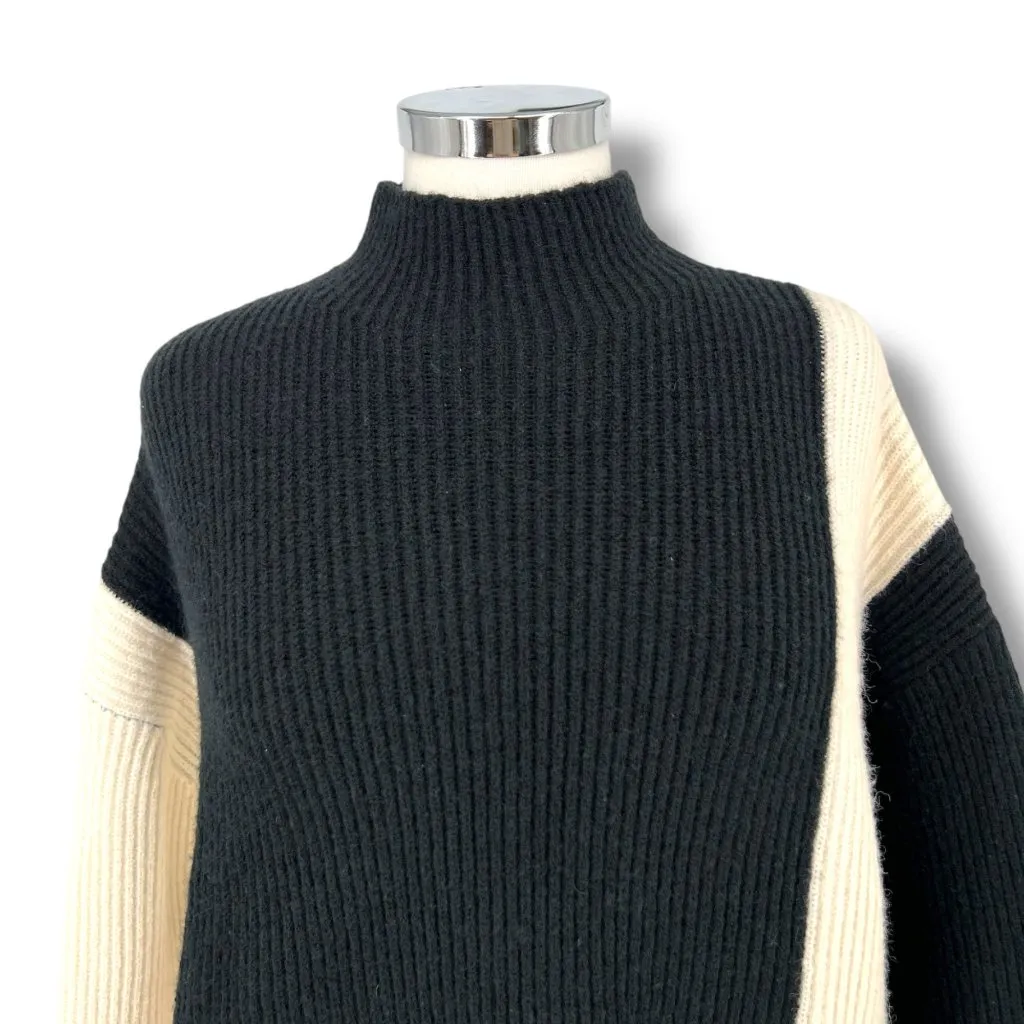 Commense Miss Paris Black White Colorblock Ribbed Knit Sweater Size Small - Image 2
