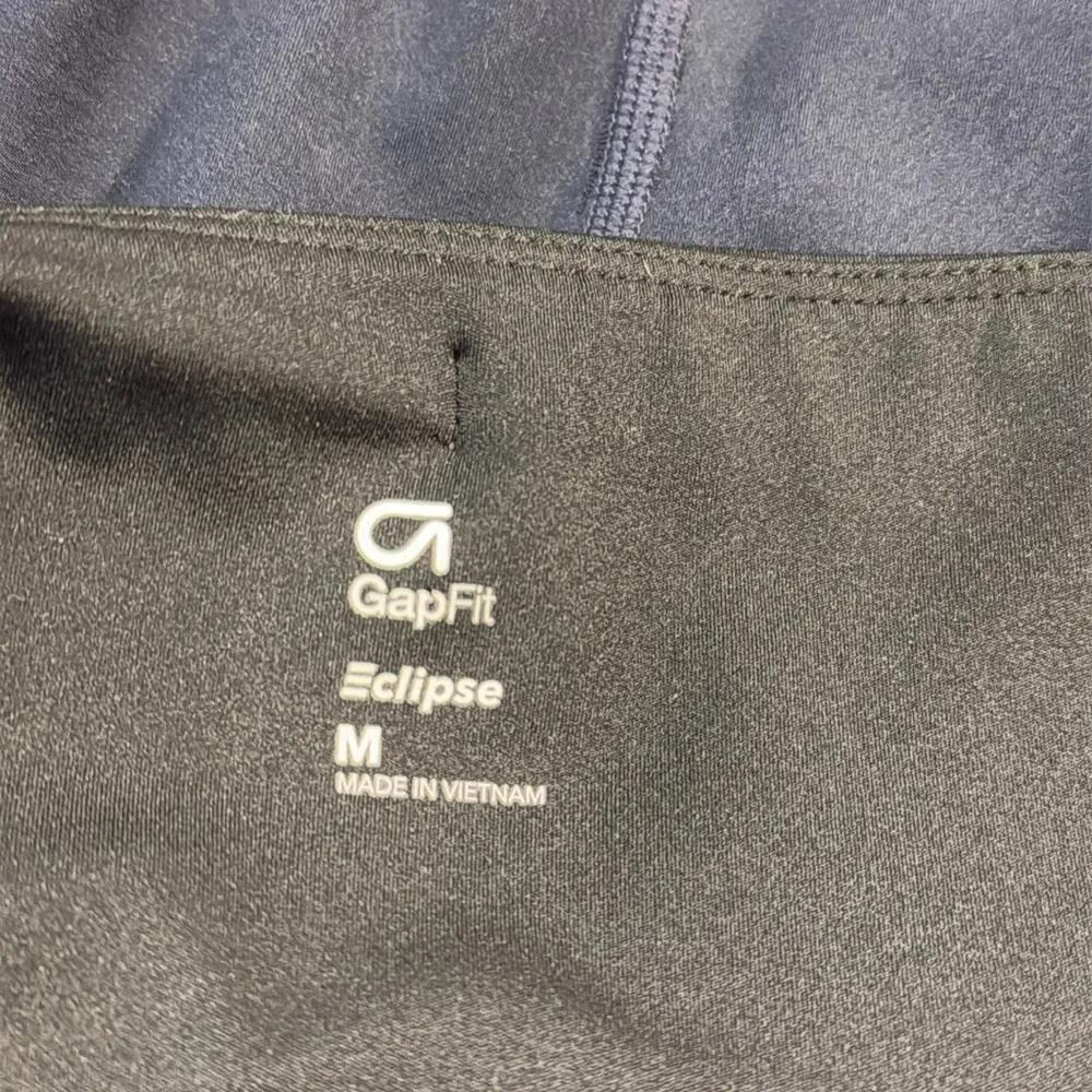 GAP (Fit) Eclipse Cropped Colorblock Leggings Multi-Medium - Image 3