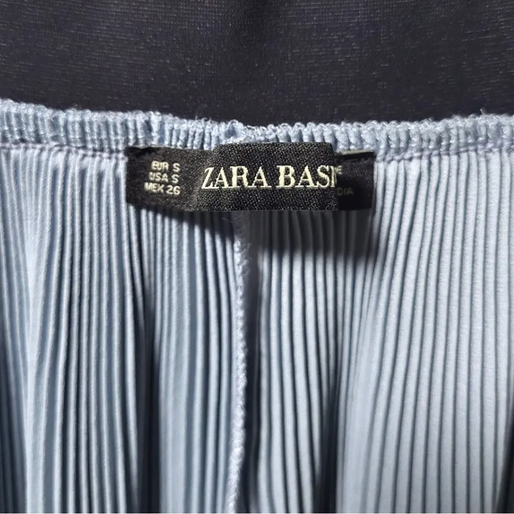Zara High Waisted Pleated Wide Leg Pants in Dust Blue - Image 6