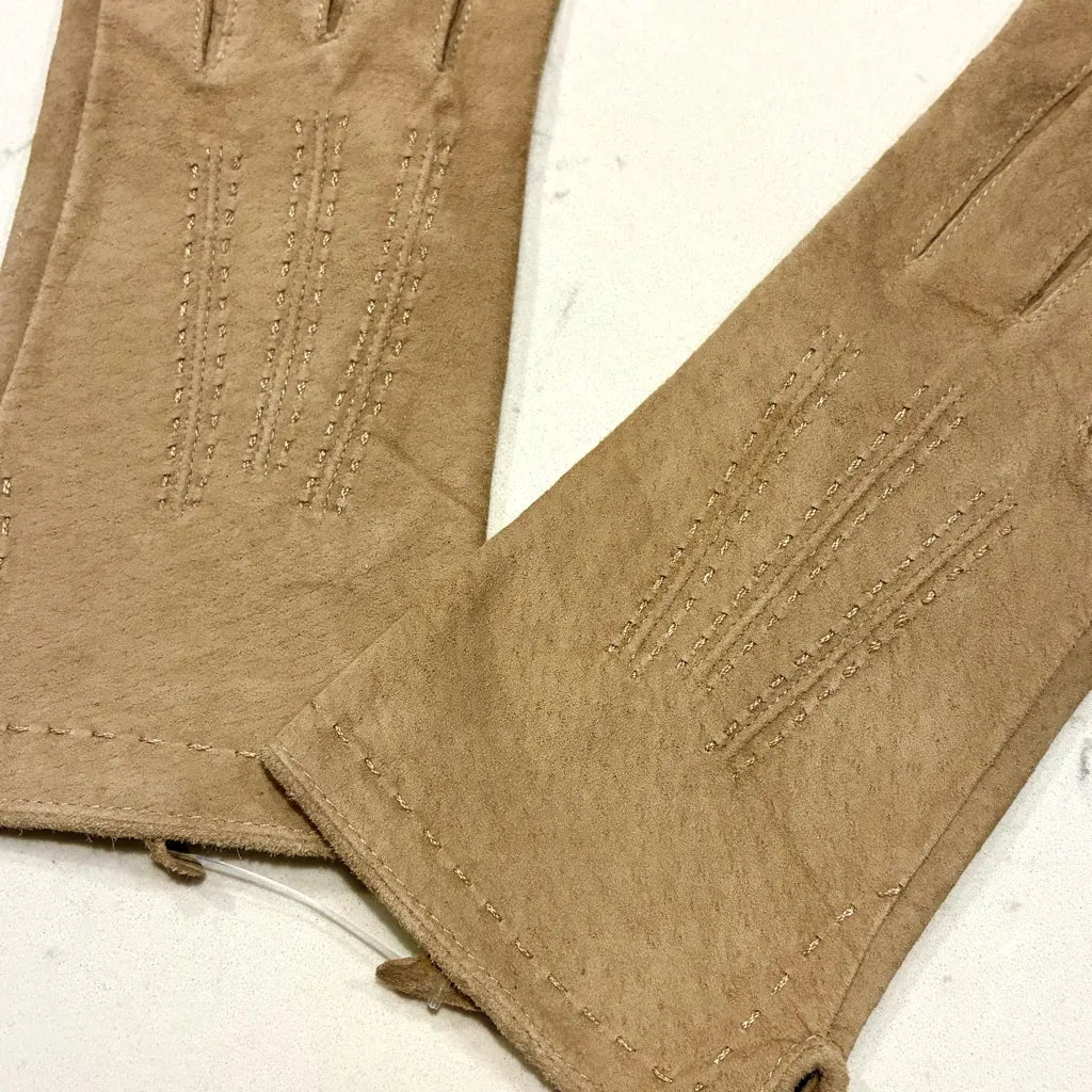 Vintage Tan Pig Suede Decorative Stitching Gloves - Image 5