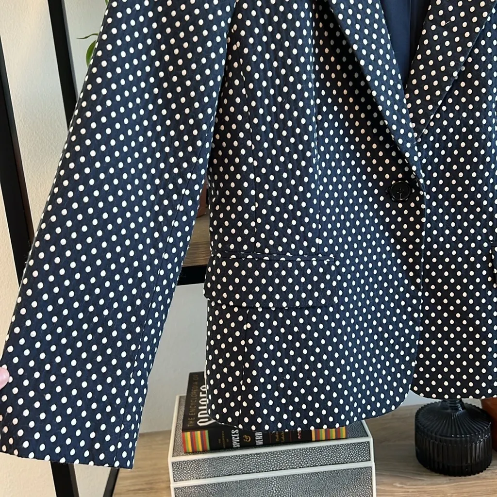 Ann Taylor Navy & White Polka Dot Cotton Blend Career Woven Blazer, 6P - Image 4