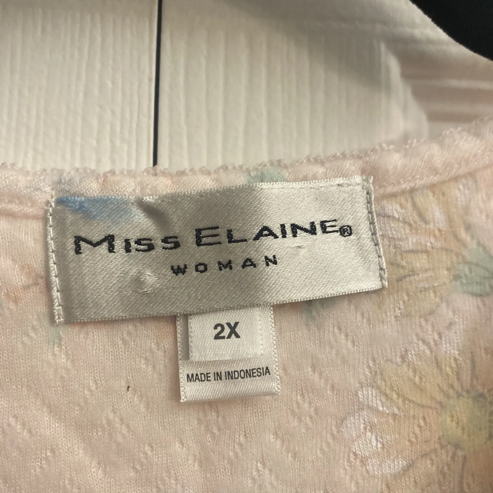 Miss Elaine Womens 2X Pink Floral V Neck Nightgown Cuddleknit NEW Size XXL - Image 2