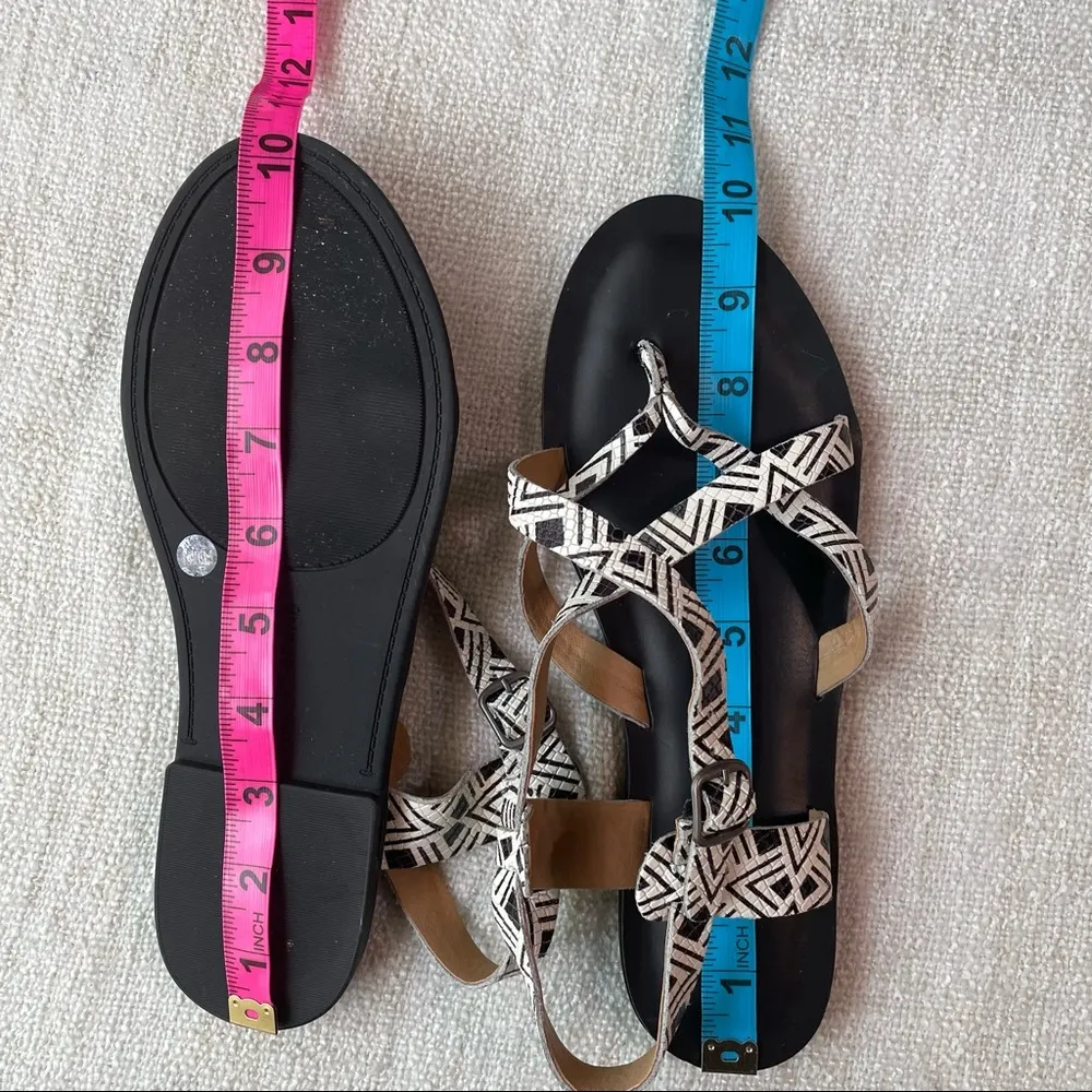 Lucky Brand Adinis Criss Cross Sandals - Image 10