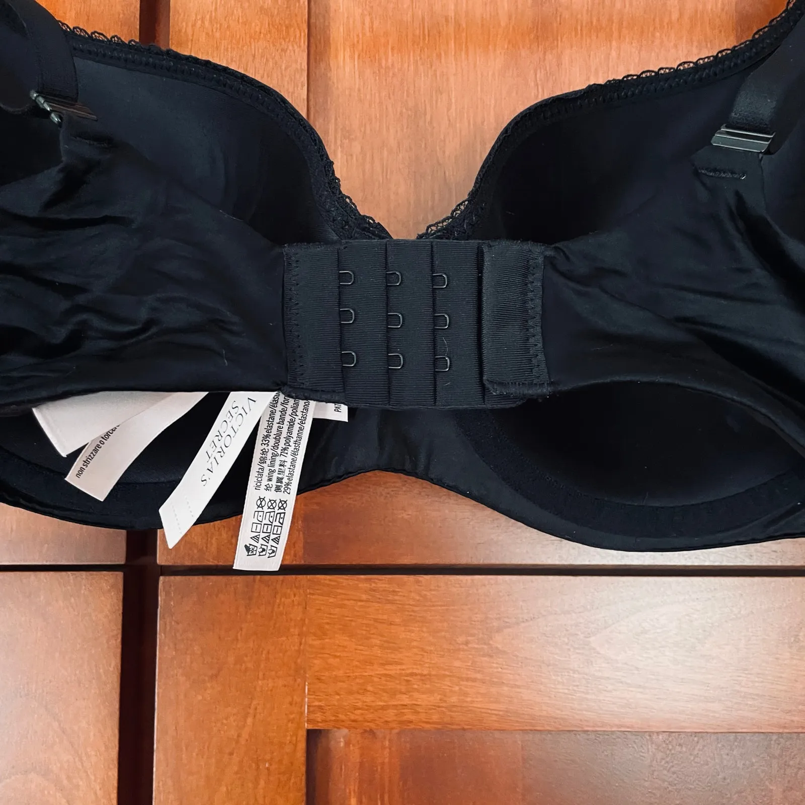 Victoria's Secret Bra Body by Victoria Lightly Lined Demi Black Size 36DD NEW - Image 5