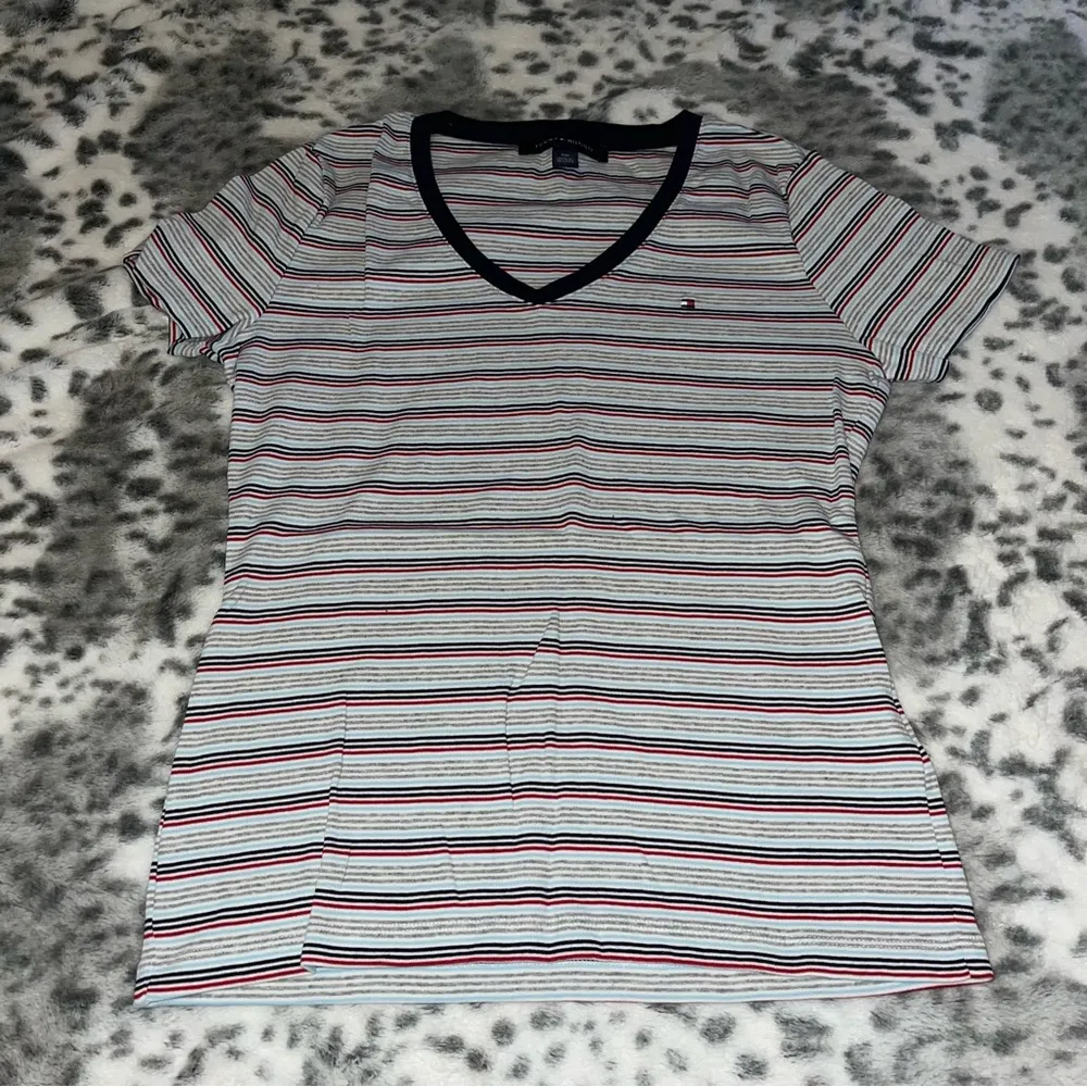 Tommy Hilfiger T-shirt - Image 2