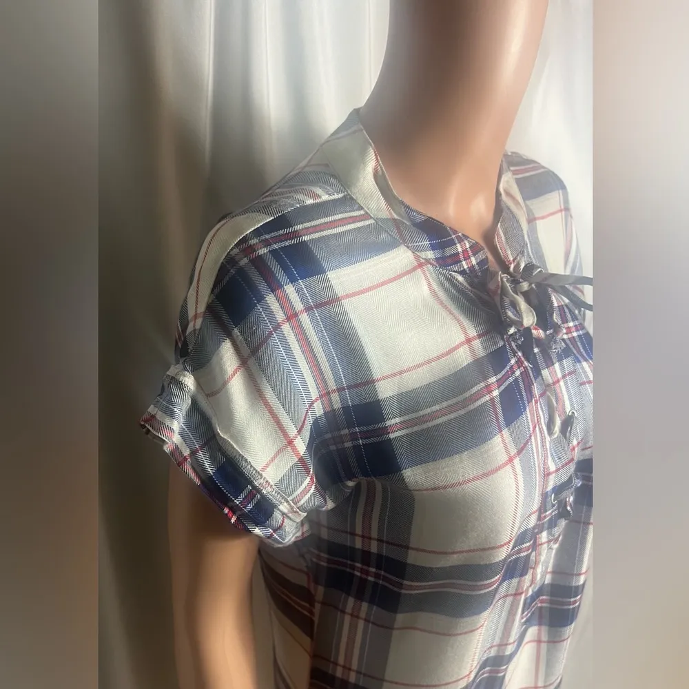 Want And Need Plaid Mini Dress Size M Lace up Front Red Blue and White Rayon Size M - Image 3