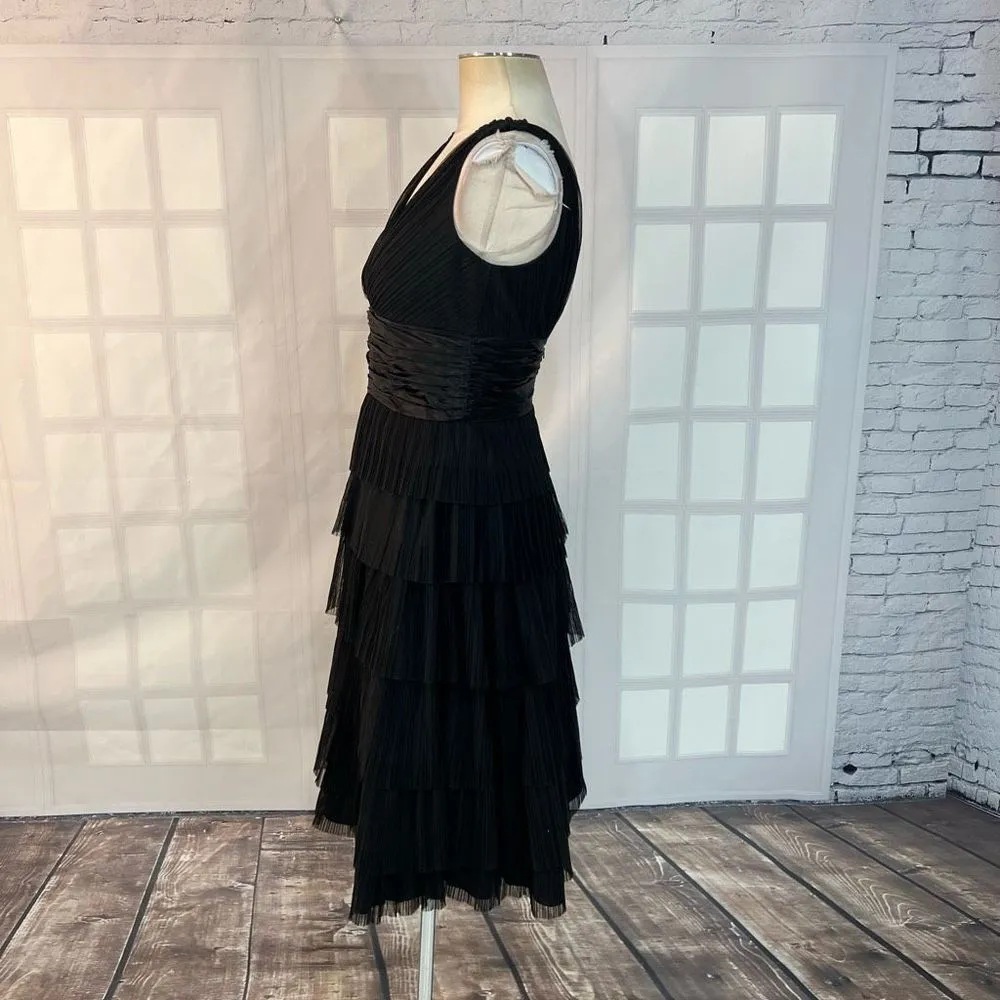 Maggy London black tiered crinkle mesh full skirted cocktail party dress size 4 - Image 6