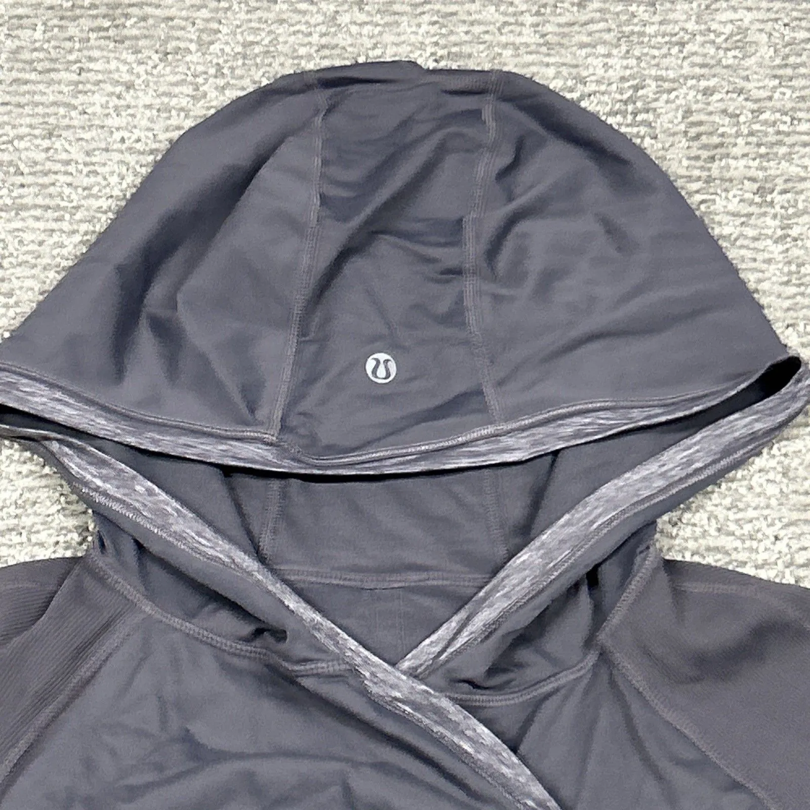 Lululemon Run For Your Life Top Womens 6 Gray Purple Cross Train Pullover Hooded - Image 5
