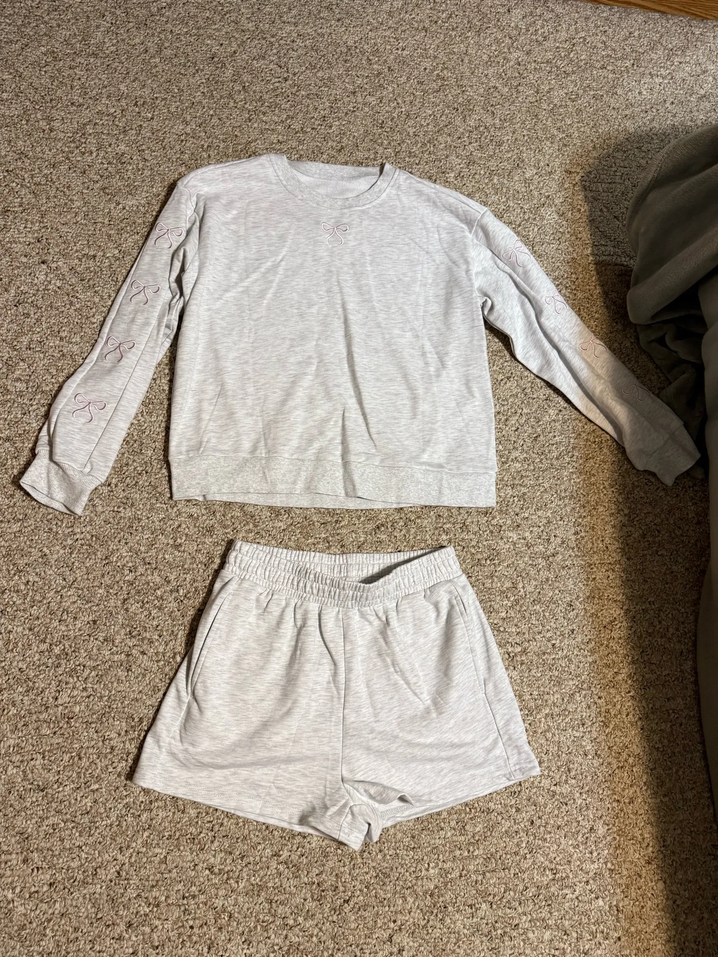 Boutique Two Piece Set Gray Size M - Image 3