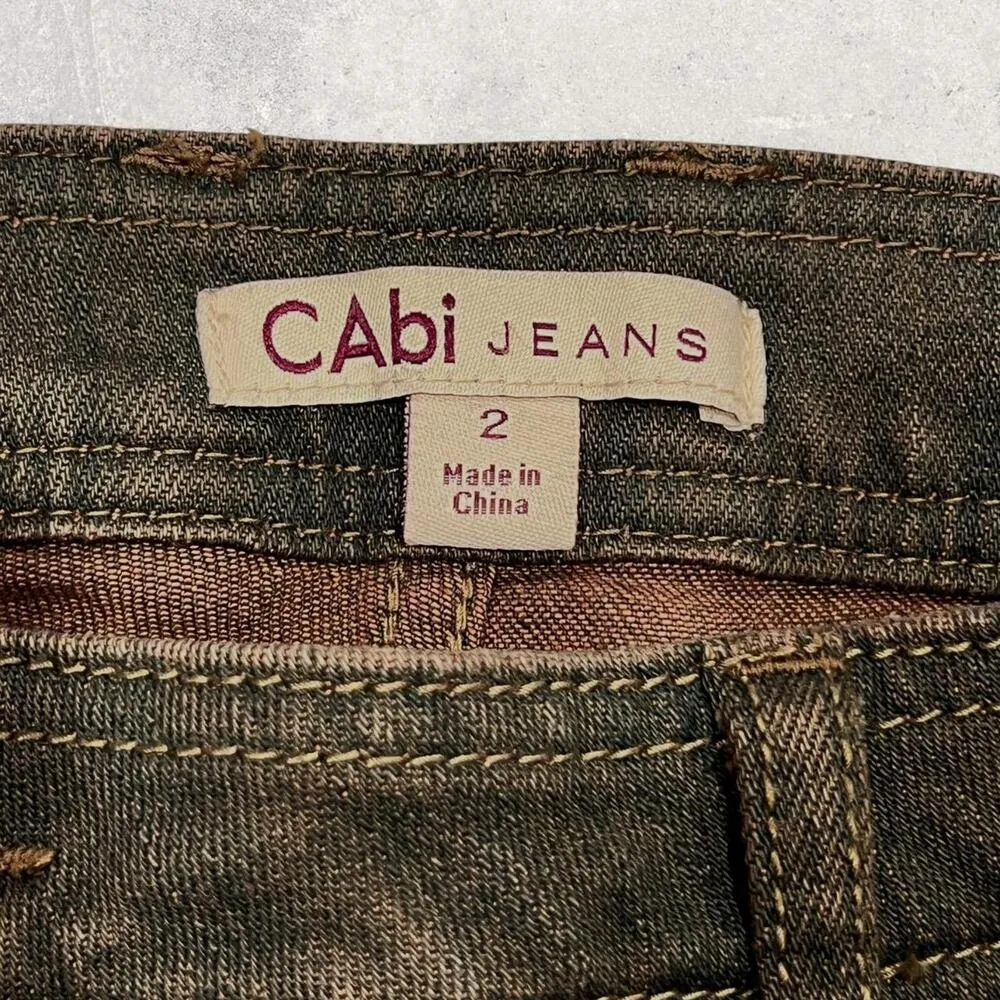 ★ Cabi Vintage Style Brown Flared Low-Rise Jeans w/ Subtle Fading ★ - Image 5