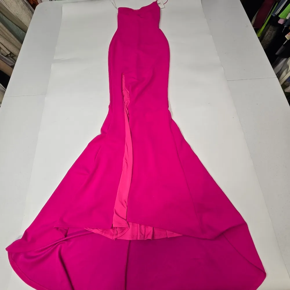 Nookie x REVOLVE Jasmine One Shoulder Gown in Neon Pink - Image 3