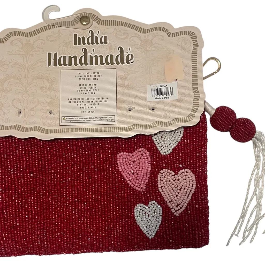 Handmade Beaded Heart Coin Purse / Wristlet – Valentine’s Day Red - Image 2