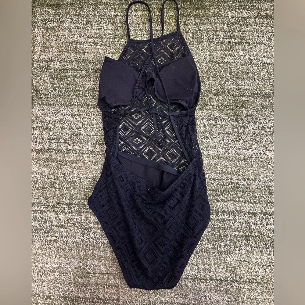 Aerie Criss cross back crotchet one piece swim - Image 4