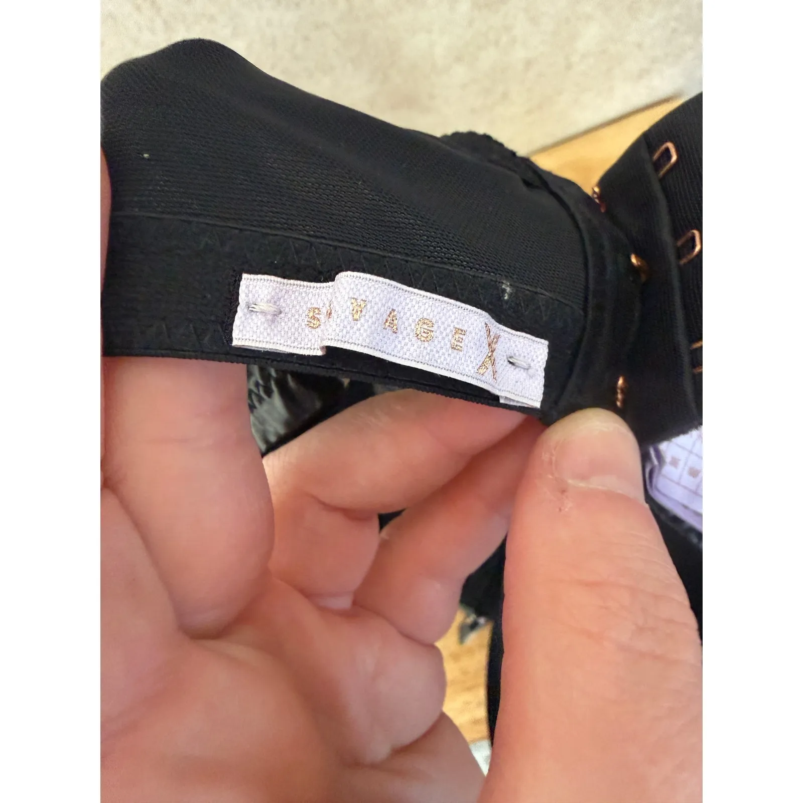 Savage x Fenty Black Floral Print Vinyl Underwire Full Coverage Bra 38DDD Size undefined - Image 4