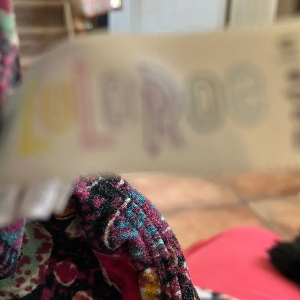 FINAL MARKDOWN Lularoe candy leggings - Image 3