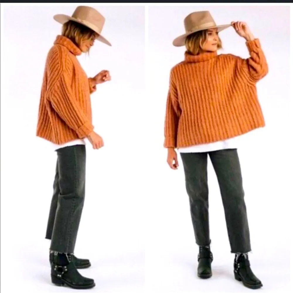 Free People Fluffy Fox revolve Wool Alpaca Blend fall Turtleneck sweater casual - Image 2