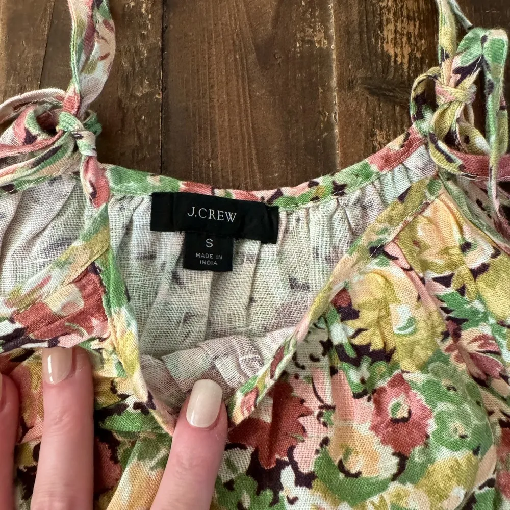 NWOT J.Crew Cutout linen tank top in Painterly Floral - Image 10