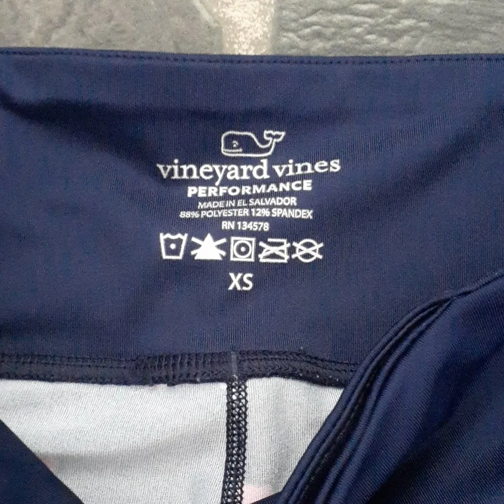 Vineyard Vines  Logo Print Leggings SIZE XS 3️⃣3️⃣ - Image 2