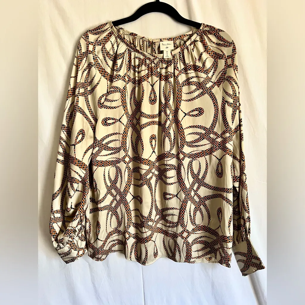 Richard Allen x H&M Cream and Brown Patterned Blouse - Image 4