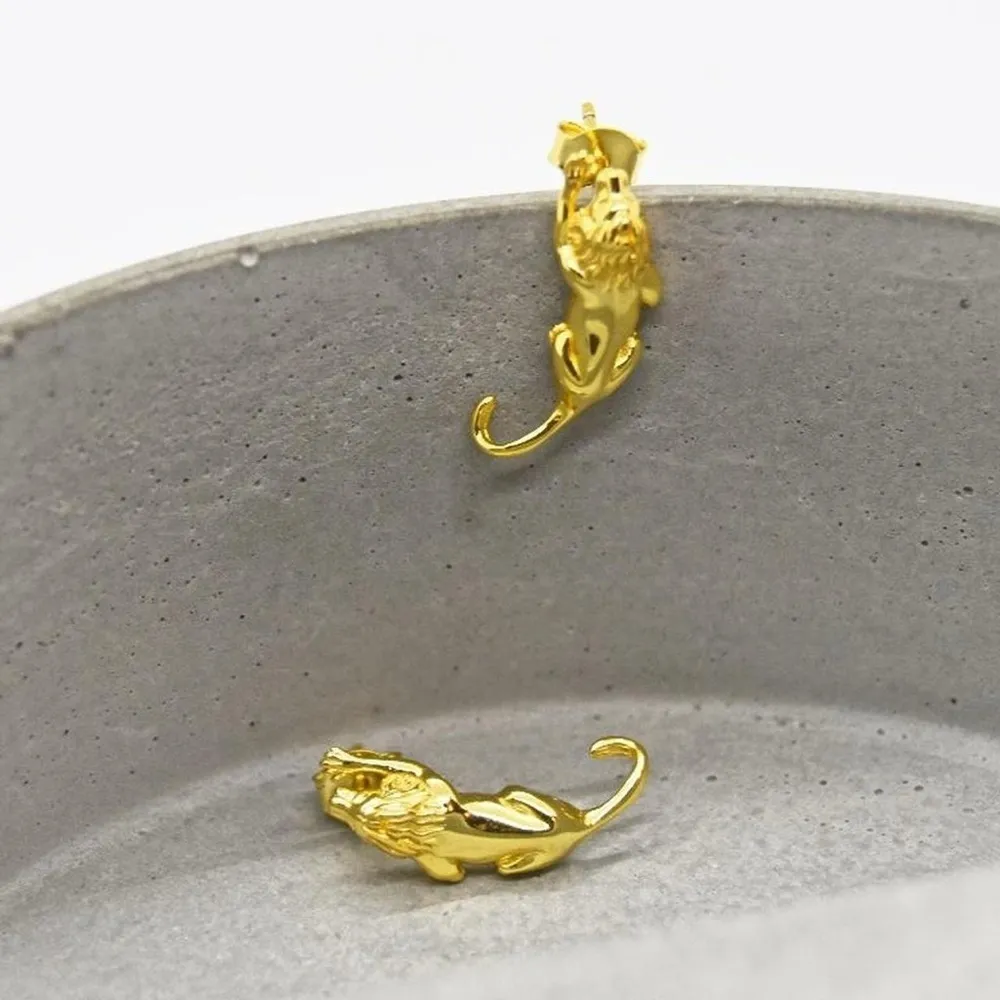 Leo Lion Earring Studs Gold - Image 2