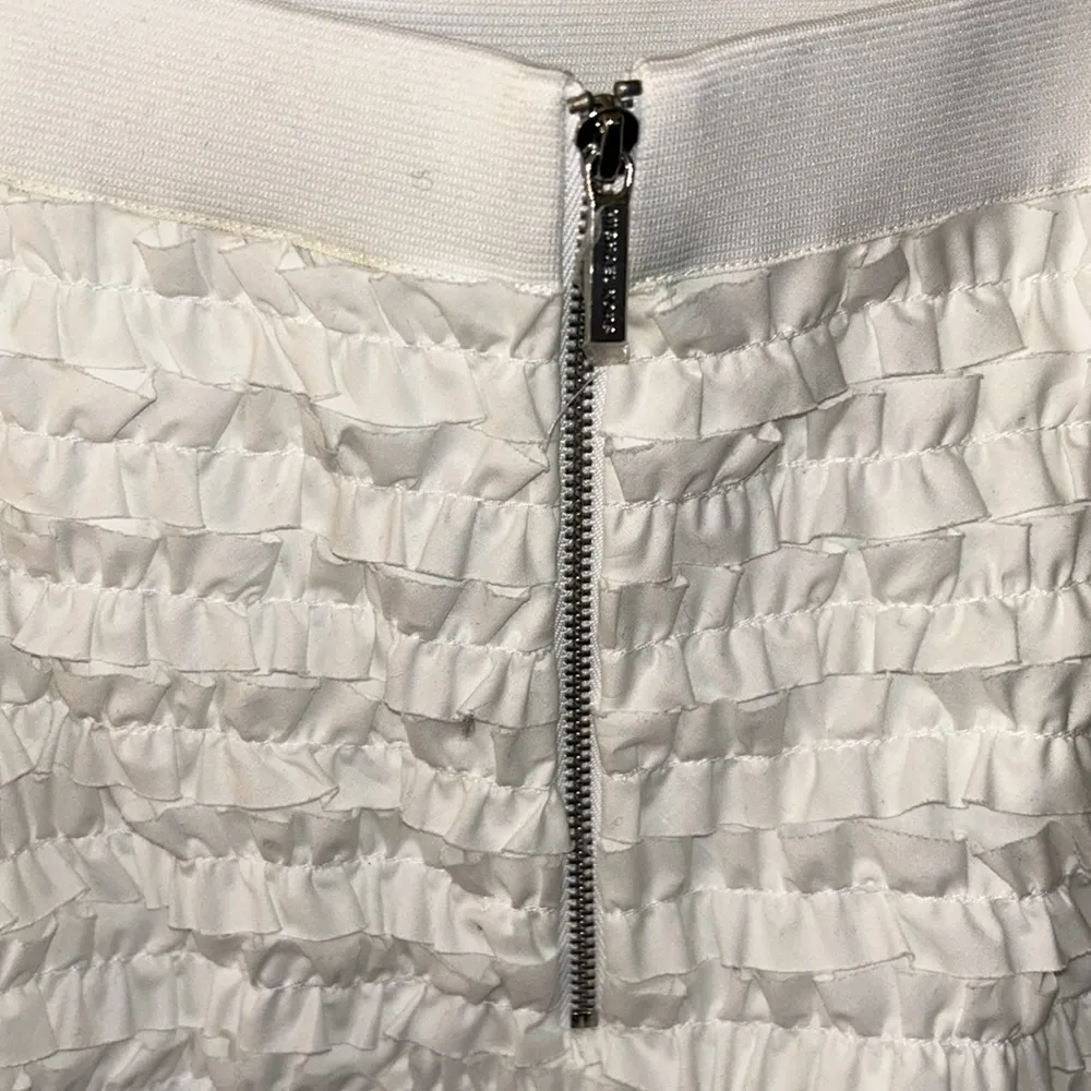 NWT Michael Kors White Ruffled Skirt 8 - Image 4