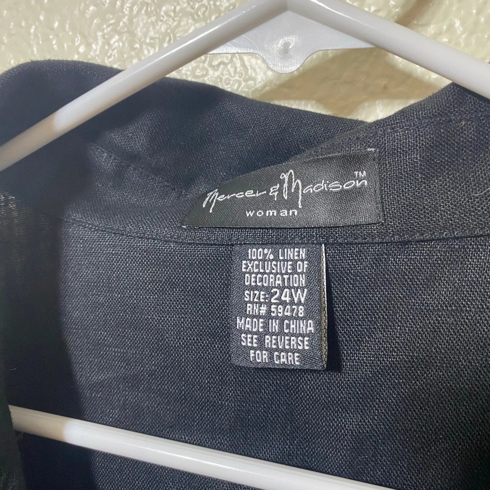 Mercer & Madison 100% Linen Black Tunic Blouse White Embroidery V Neck Size 24W - Image 4