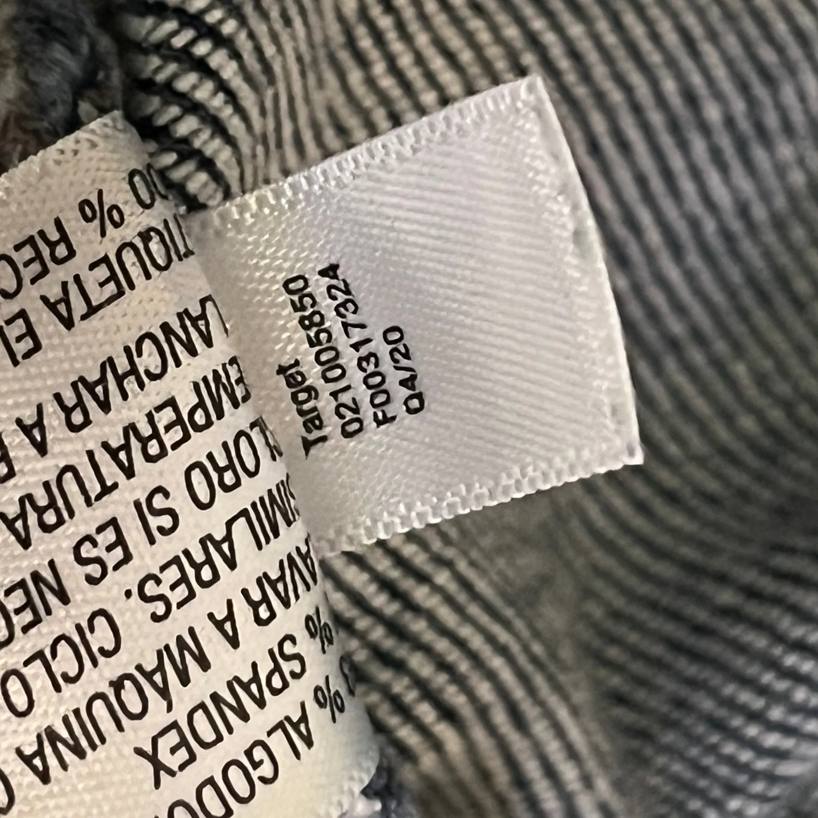 Ava & Viv Ripped Denim Shorts Casual Trendy Cuffed Women Blue Plus 22W - Image 6