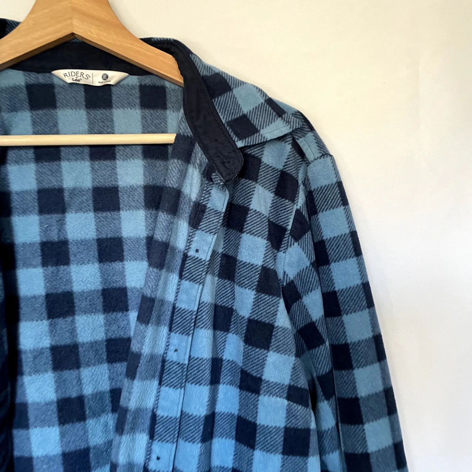 Riders by Lee blue black checkered fleece button down jacket women's size XL - Image 2