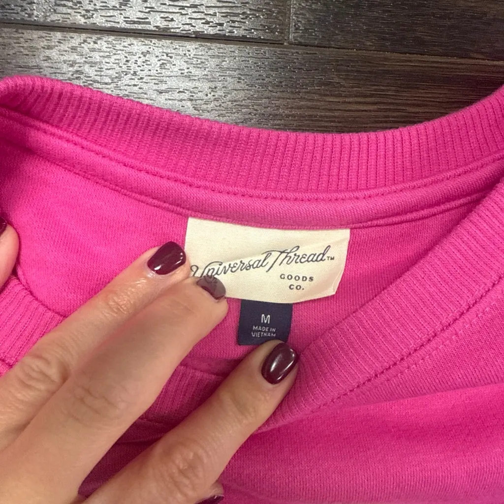 Universal Threads Universal Thread Vibrant Pink Crew Neck Tee smiley faces - Image 3