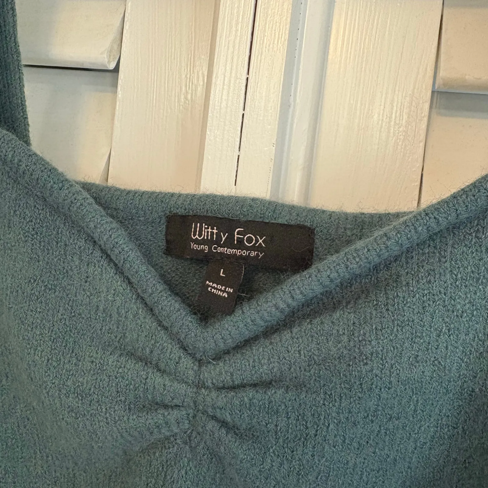 Witty Fox Blue Sweater Knit Crop Tank Top‎ Size Large - Image 4
