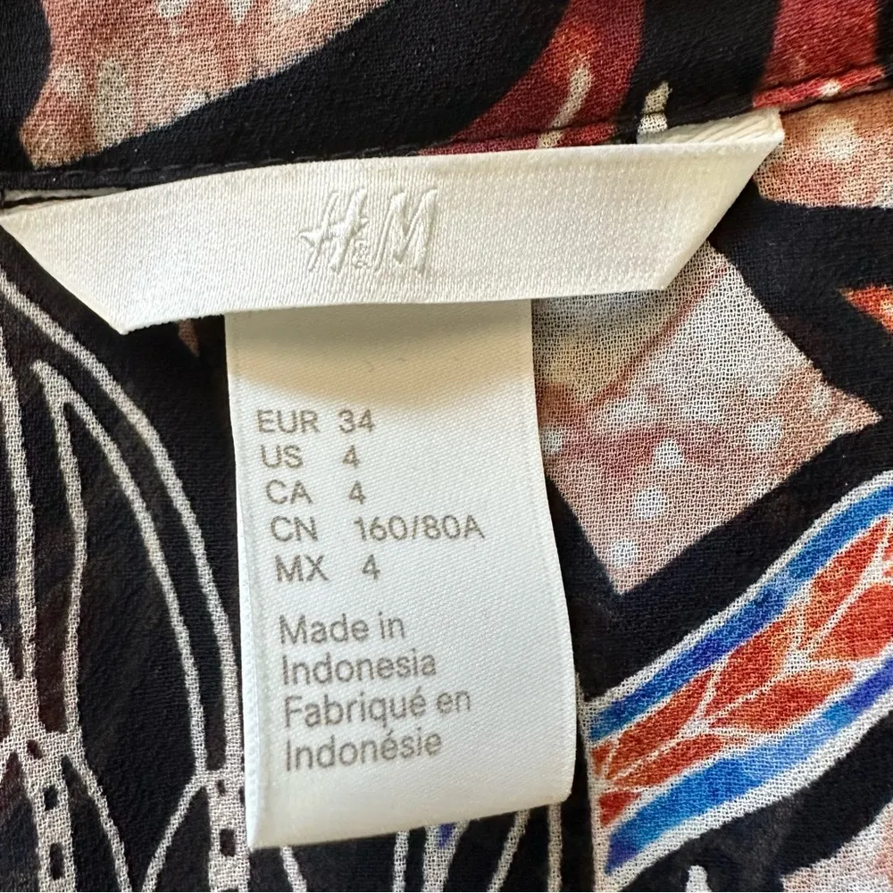 🦋 NWOT H&M Tribal Animal Print Fit and Flare Tunic Blouse 4 - Image 14