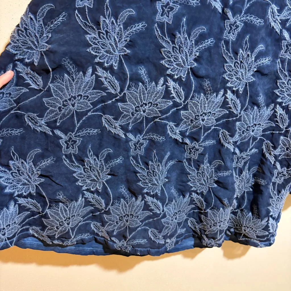 Soft Surroundings 3X Kimbra Embroidered Floral Blue Lace V Neck Roll Tab Top - Image 5