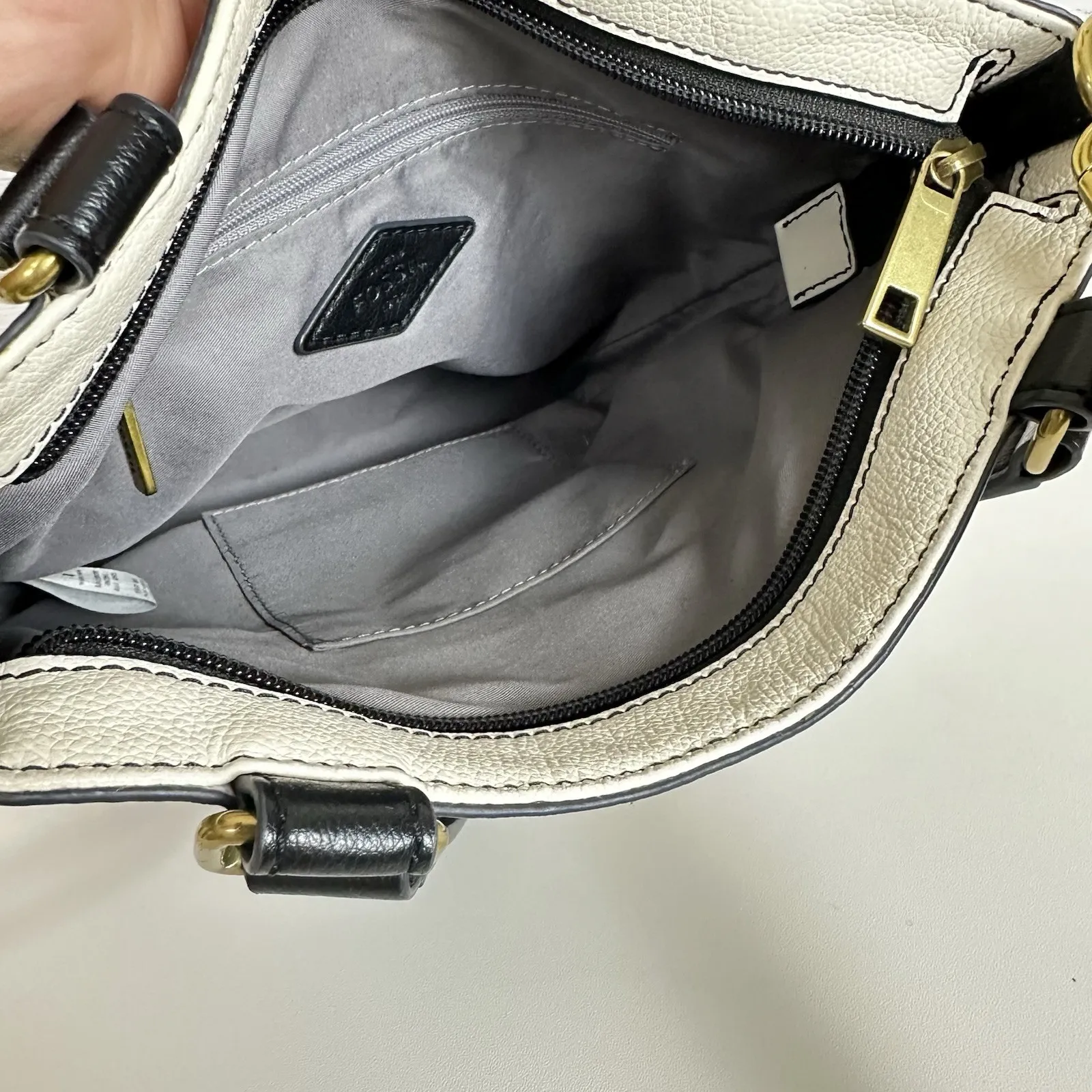 FOSSIL Amelia Bucket Purse Brown/Cream Two-Toned Leather Crossbody Boho Western - Image 10