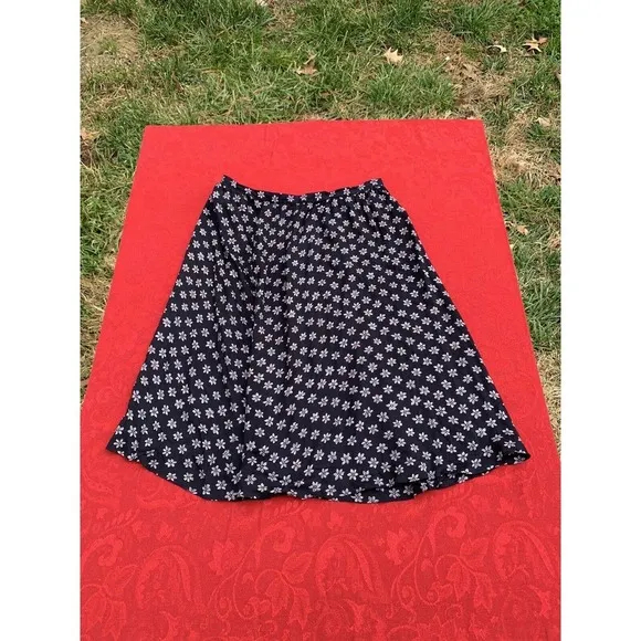 Vintage Rena Rowan Women’s 8 Petite Floral Skirt‎ Flowers Navy Blue Purple Score - Image 2