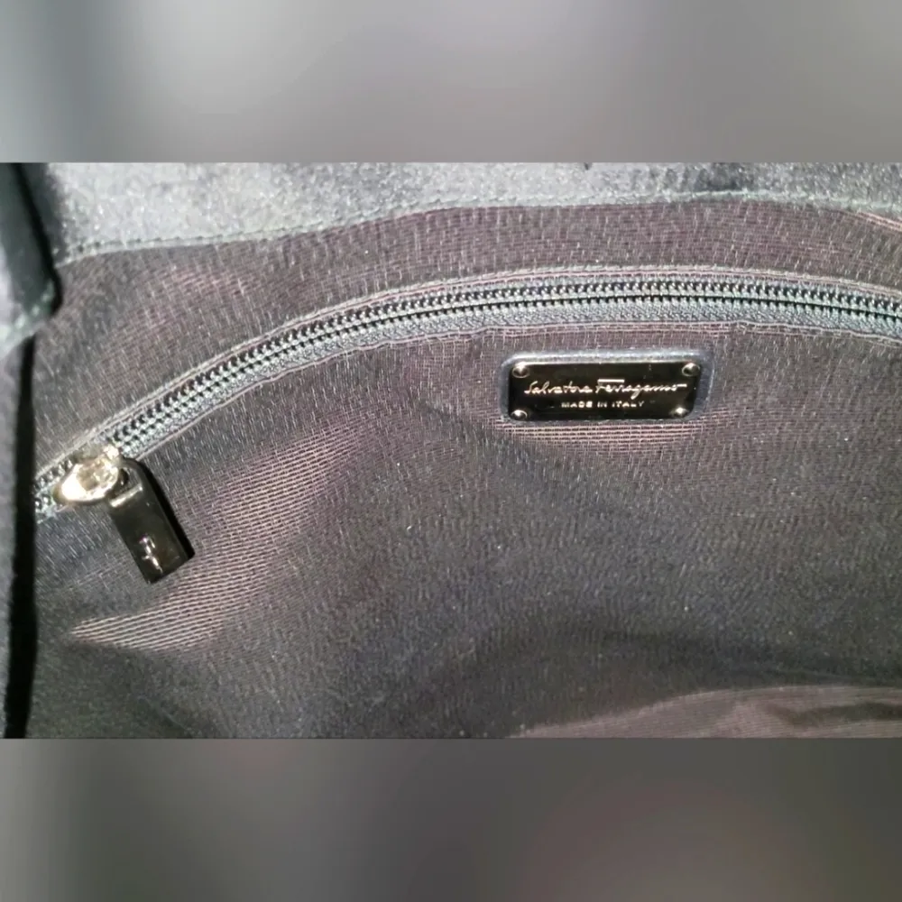 SALVATORE FERRAGAMO RARE shoulder bag/Handbag NYLON & LEATHER vala ribbon 🔥 - Image 5