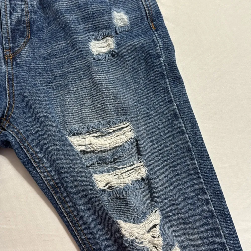 Vanilla Star size 5 90’s boyfriend distressed high waist blue jeans 5 buttons - Image 4