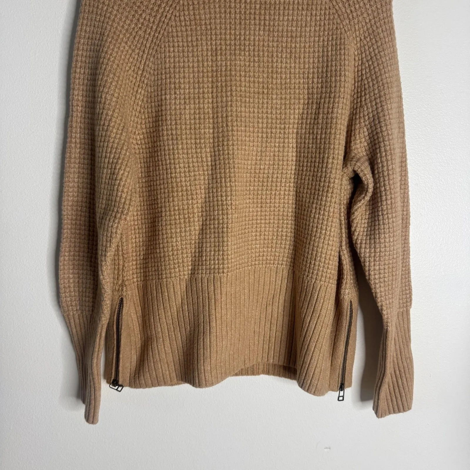 L.L. Bean Sweater Womens Medium Beige Tan Turtleneck Pullover Side Zip Knit - Image 4