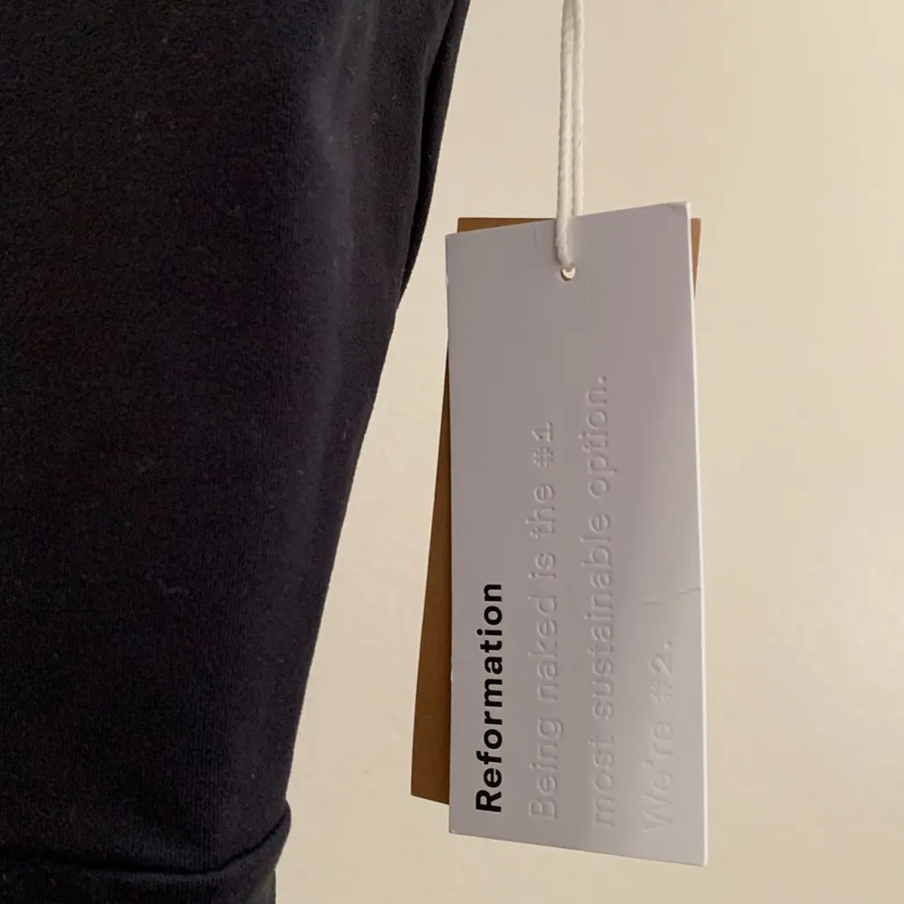 Reformation EcoStretch black romper shorts medium M New NWT RARE HTF - Image 4