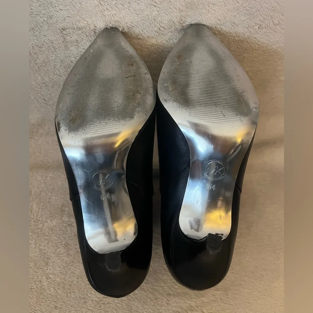 EUC Michael Kors Pull On Stiletto Heel Ankle Boot - Image 5