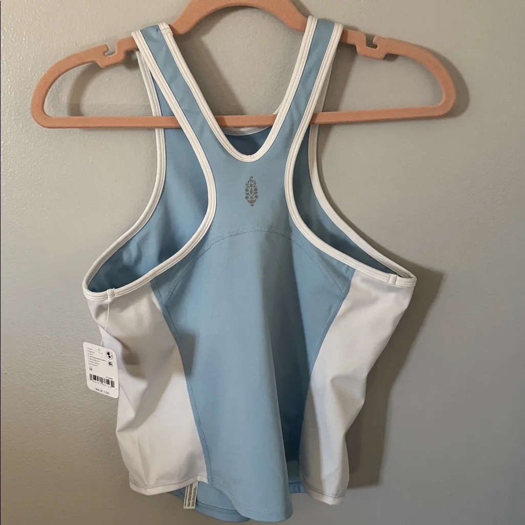 FP Movement Marathon Mile Cami Size Medium Blue - Image 7