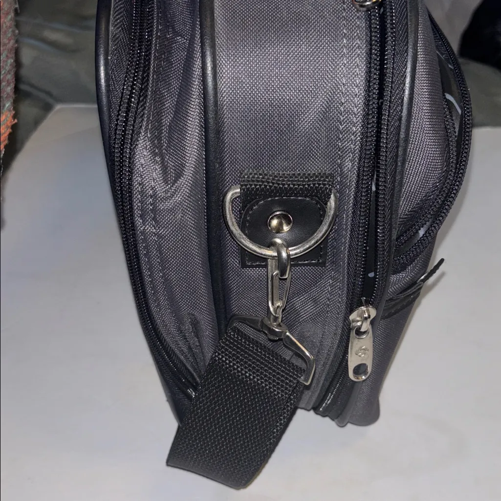 SAMSONITE GREY BLACK OVERNITE CARRY - Image 7