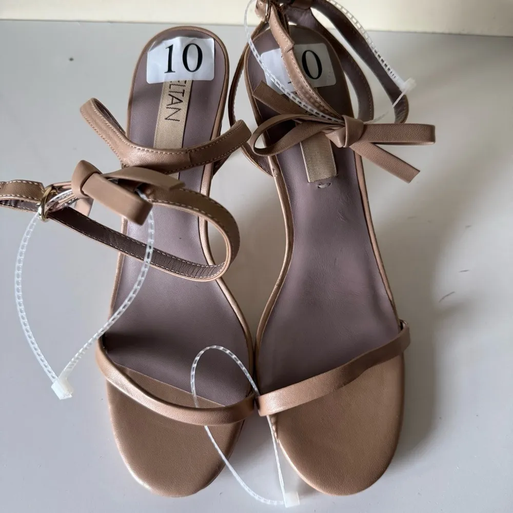 NWOT Deltan Miranda Leather Ankle Bow Dress Sandals Nude size 10 Tan - Image 3