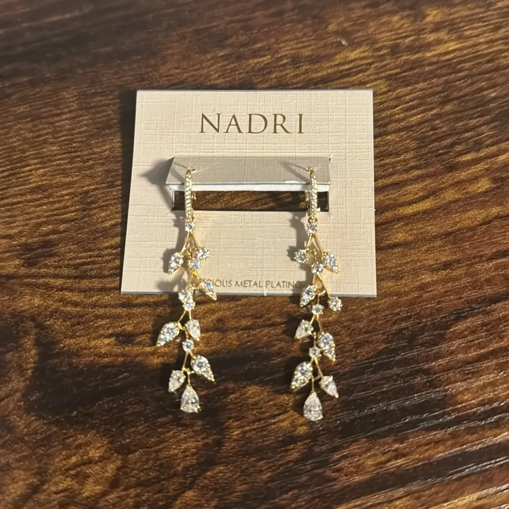 NADRI Olivia Drop Earrings, BRAND NEW, $85 Gold - Image 3