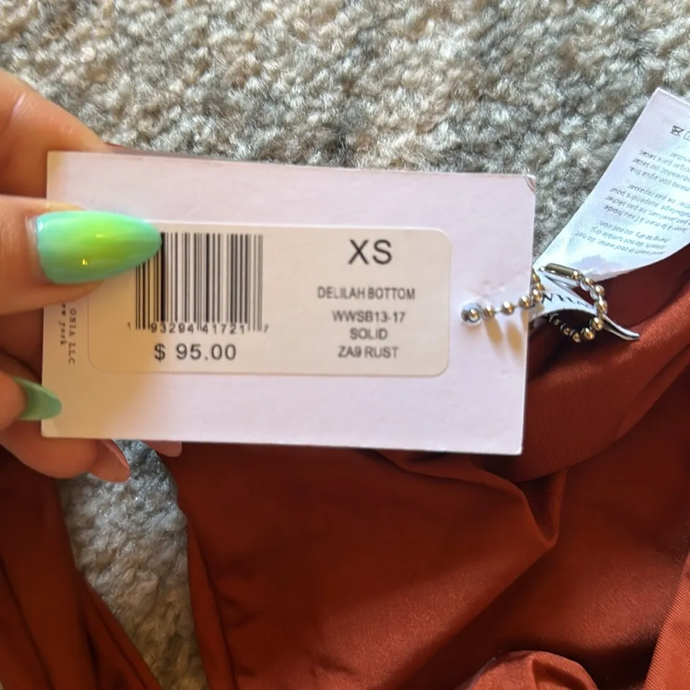 We Wore What  DELILAH BOTTOM - Image 3