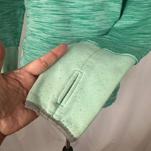 Avalanche Pullover Hoodie Active Base‎ Layer Breathable Green Womens Small - Image 3