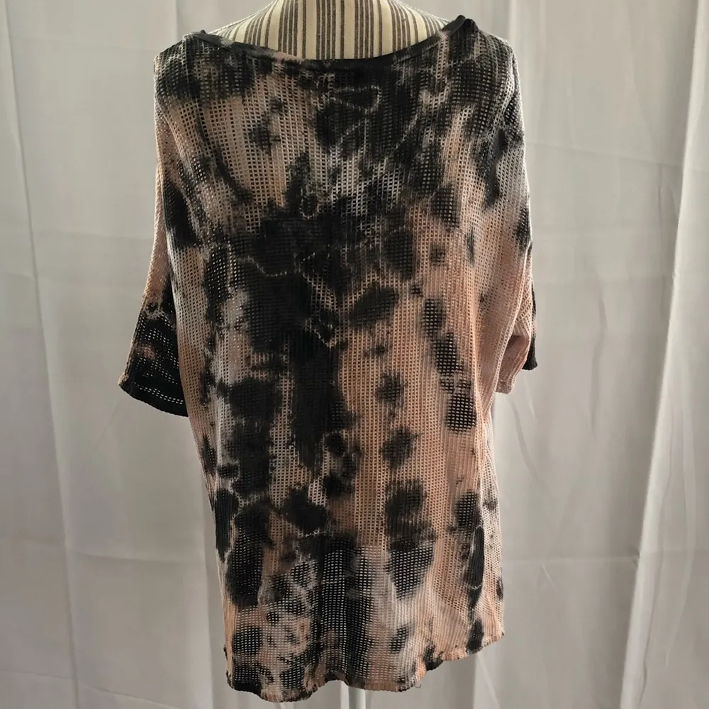 T Party tie-dyed tunic mesh t-shirt size medium - Image 2