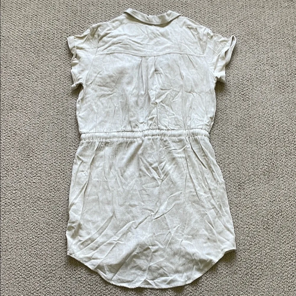 Thread & Supply Cream Button - Image 10