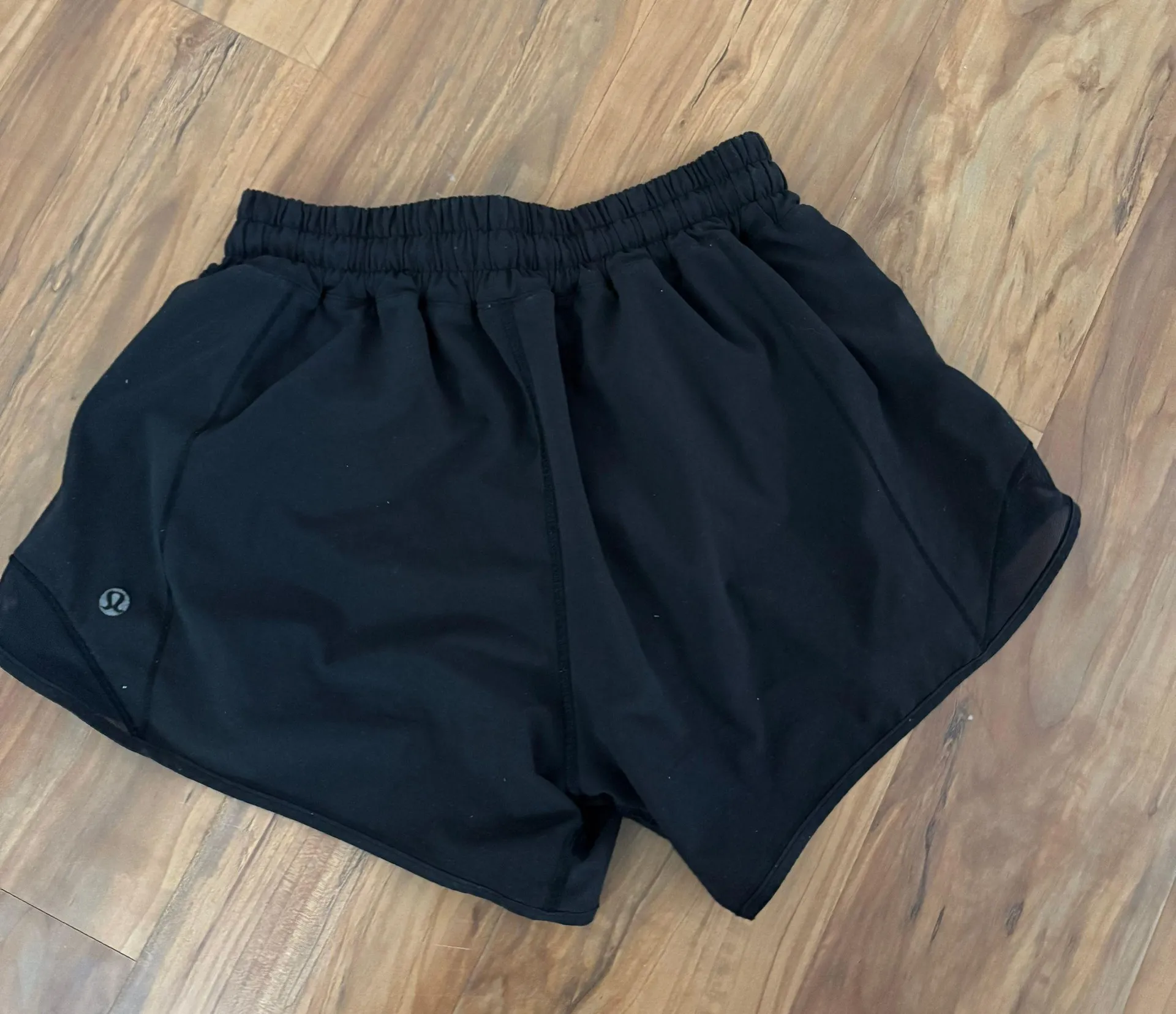Lululemon Hotty Hot Shorts 4” - Image 2